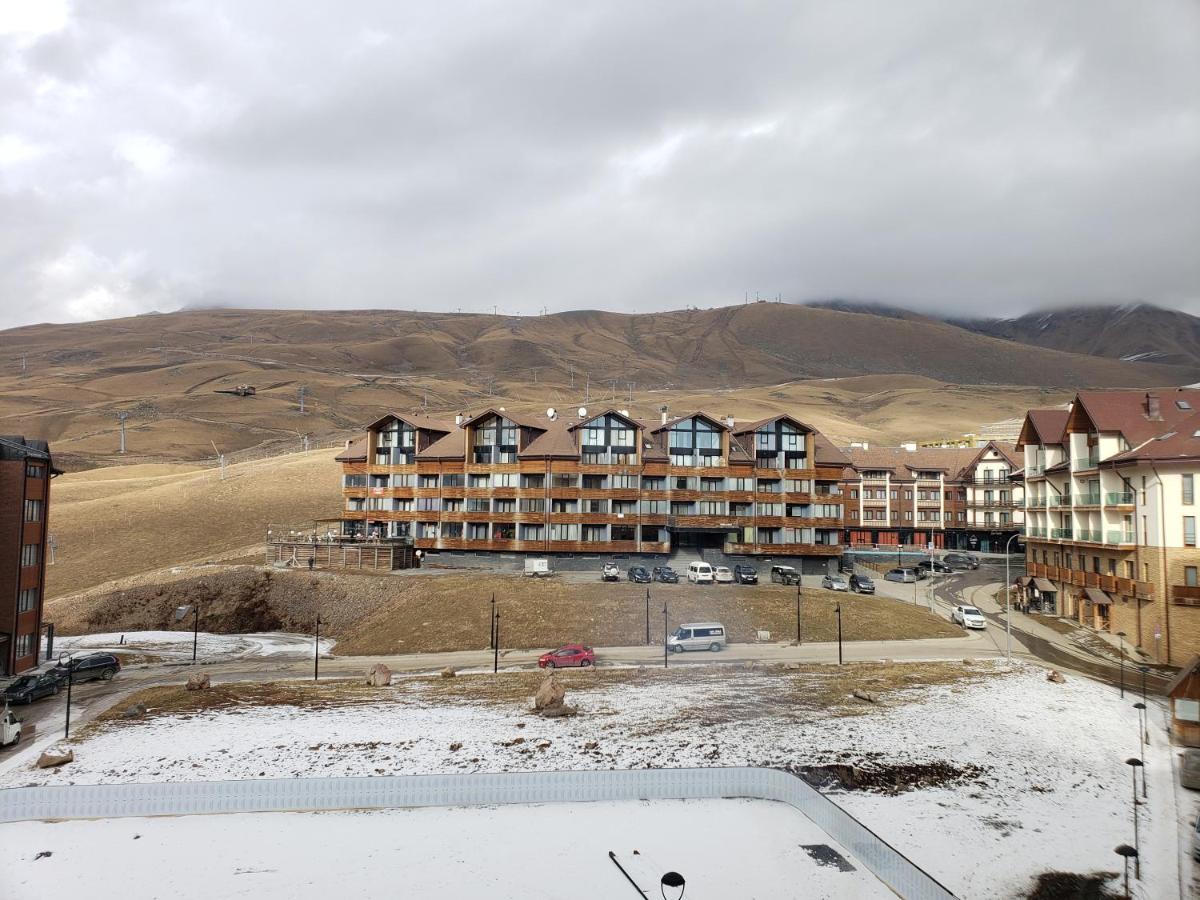 Redco Four Seasons In New Gudauri 302 Apartment Exterior photo